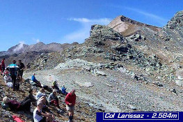 Il Colle Larissaz, punto finale dell'itinerario (da www.caipinotorinese.it; Copyright 2006 CAI Pino Torinese)