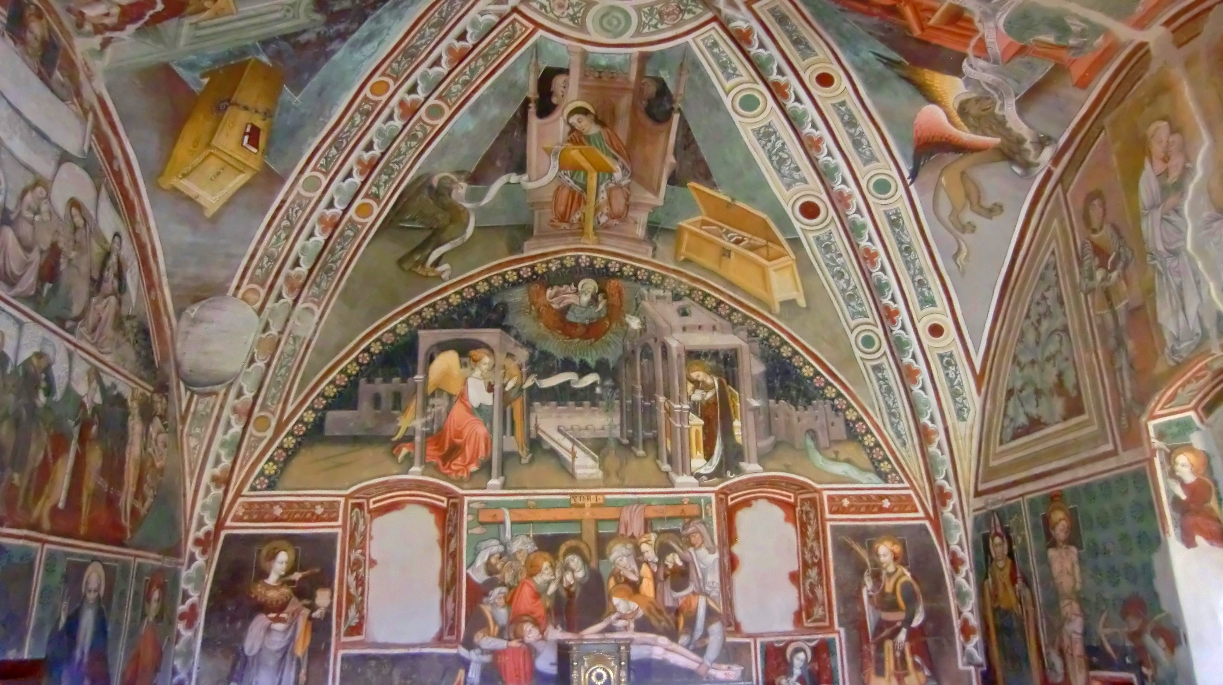 Villafranca_Piemonte_interno_della_cappella