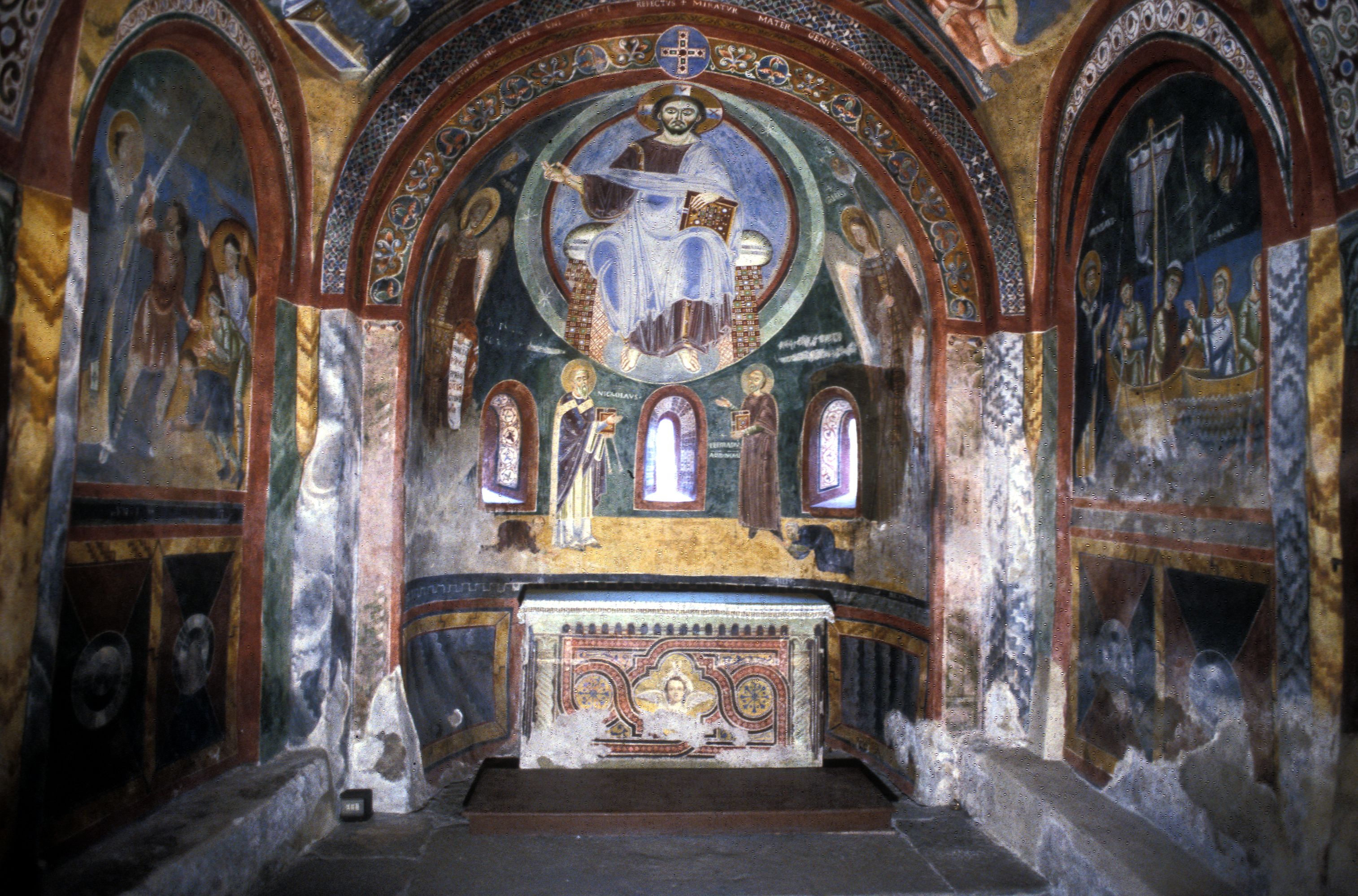 Abbazia_della_novalesa_affreschi
