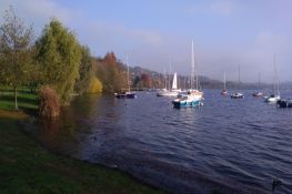 Le placide acque del lago di Viverone