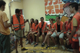 Momento di ciclofficina all'interno del progetto piazza ragazzabile - foto 2