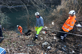 Recupero di materiali dalle sponde e dall'alveo