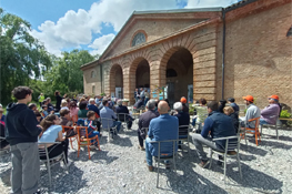 Momenti dell'incontro pubblico