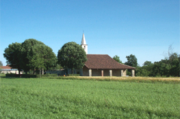 Vista del Santuario da Strada delle Gorre (foto tratte da http://coronaverdestura.it/)