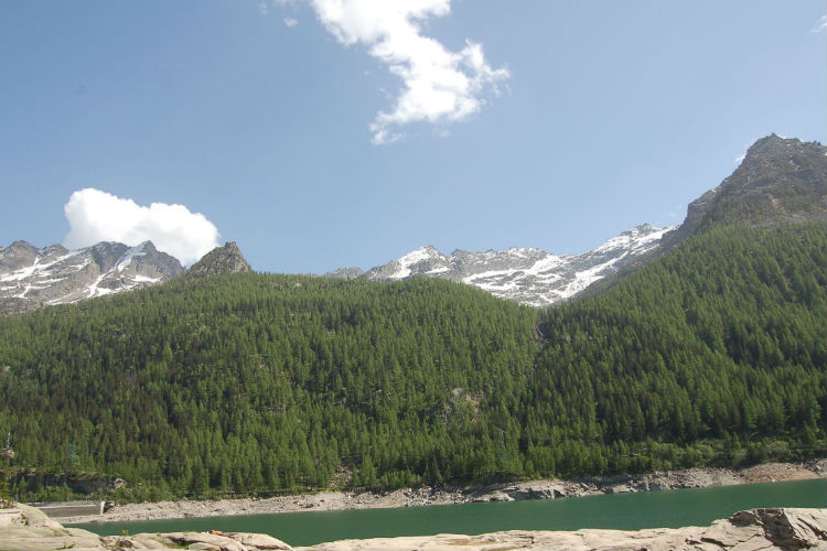 Panorama con lago Ceresole