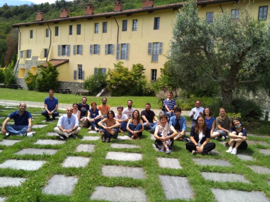 Foto di gruppo dei partecipanti al Summer Camp