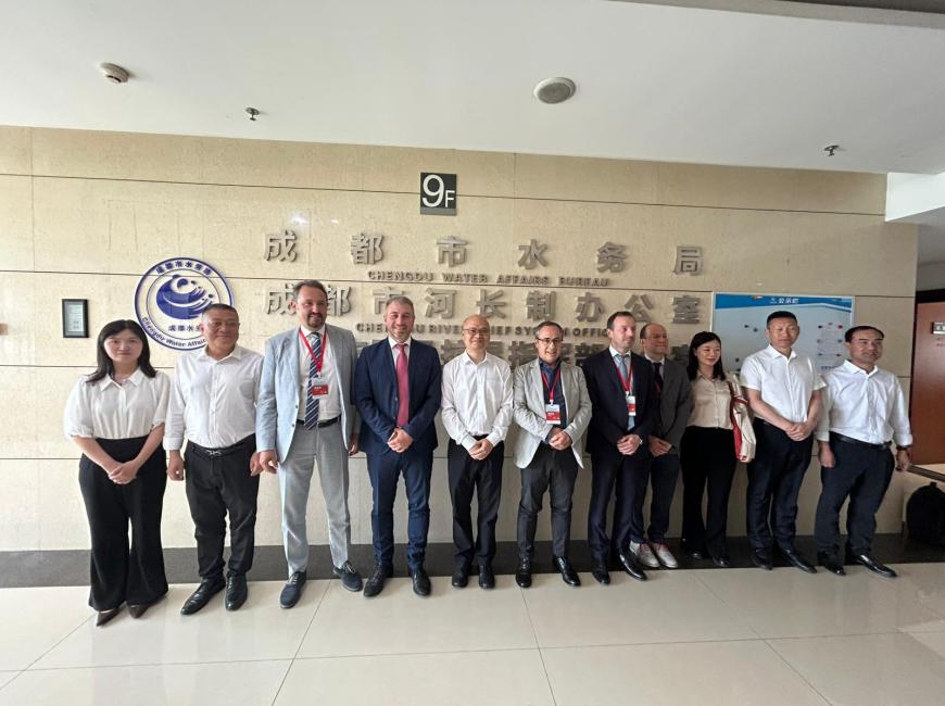 la delegazione in Cina