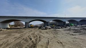 Lavori al ponte di Villafranca Piemonte