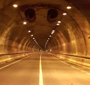 La galleria di Porte sulla Strada provinciale 23