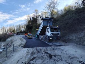 bitumatura Provinciale 104 a Lauriano