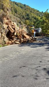 Frana sulla strada provinciale 30, nei pressi del Santuario di Sant’Ignazio – 6 ottobre 2025.