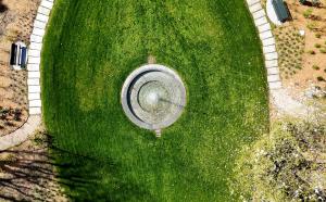 Fontana giardino Palazzo Cisterna