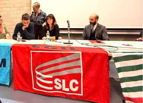 Riunione alle Officine H di Ivrea 